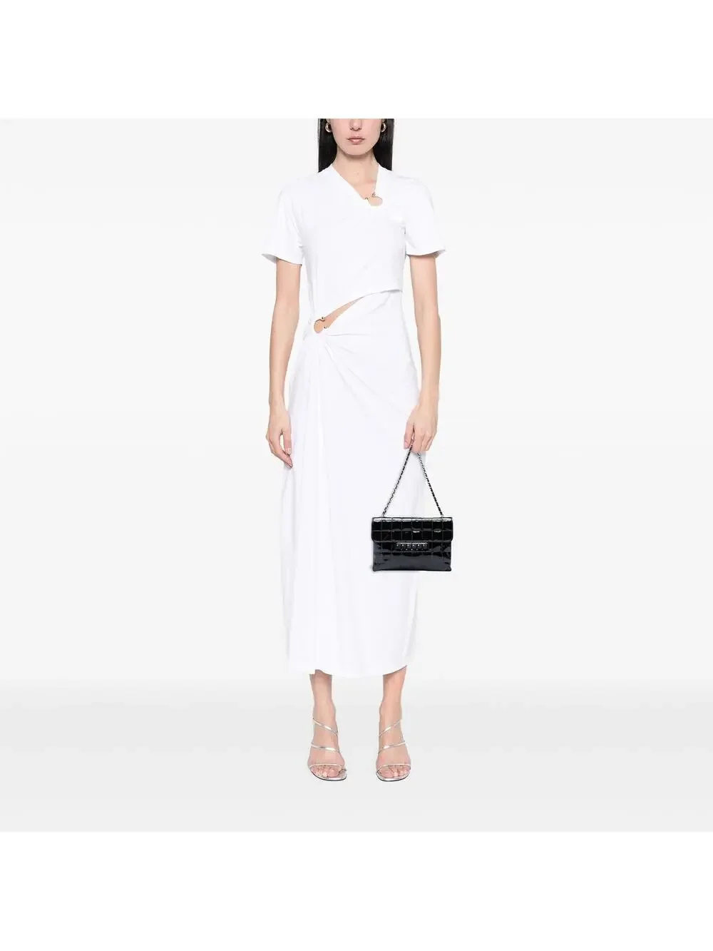 CHANEL elevate your